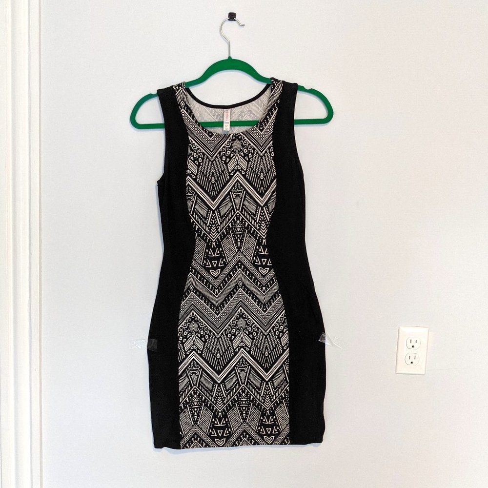 Black and White BodyCon Dress